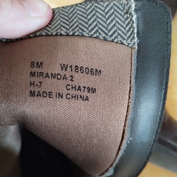 Tommy Hilfiger Miranda women's heeled zip up boots size 8M - Picture 7 of 10